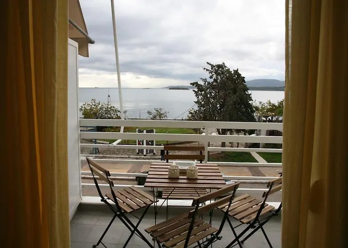 Lovely Sea Front Apartment