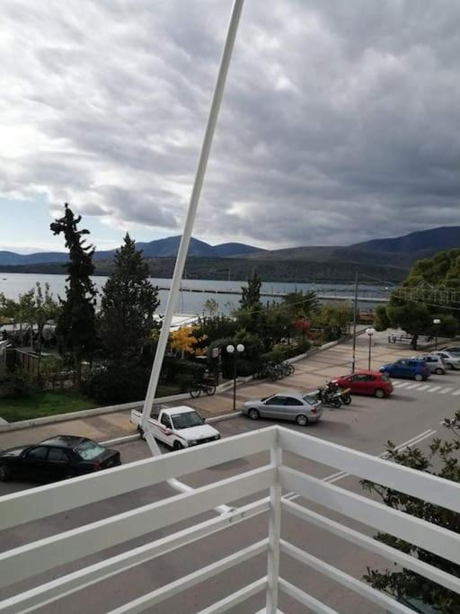 Lovely Sea Front Διαμέρισμα *